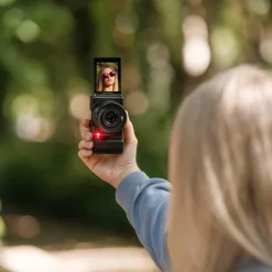 Rollei Digitalkameras-Compactline 10x Flip Screen | 64 MP Digitalkamera mit 4K